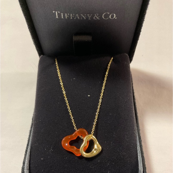 Tiffany Double Open Heart Carved Red Carnelian 18K Yellow Gold Necklace 18" - Picture 14 of 15